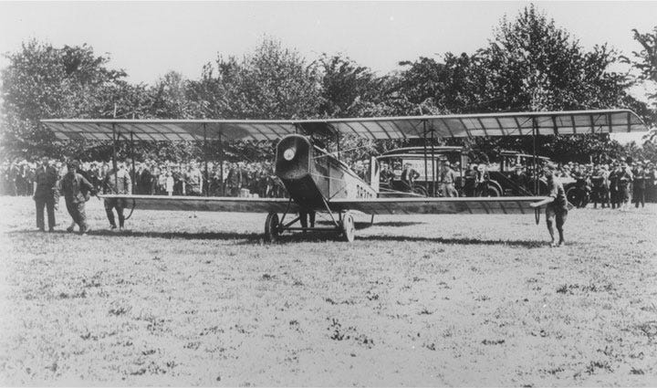 Airmail pilots on a makeshift field on the city's polo grounds near the Potomac River