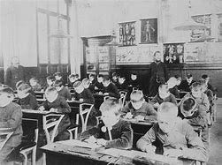 Résultat d’images pour photo d'écoles avant 1914