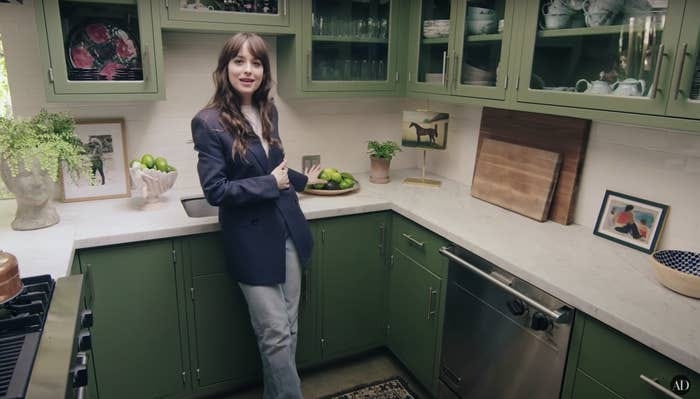 Dakota Johnson Clarifies Her Thoughts About Limes