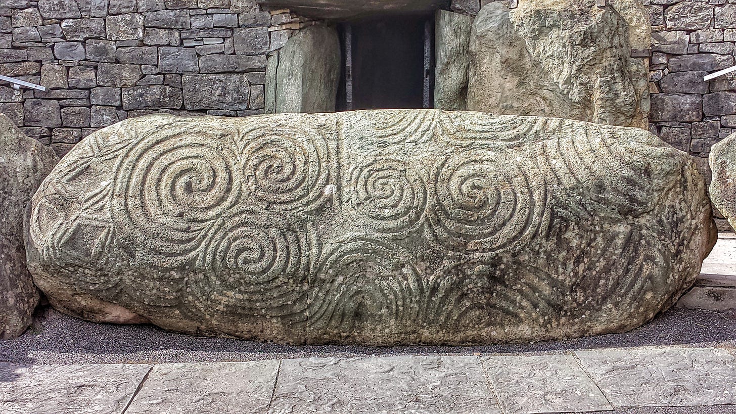 File:Newgrange entrance stone.jpg - Wikimedia Commons