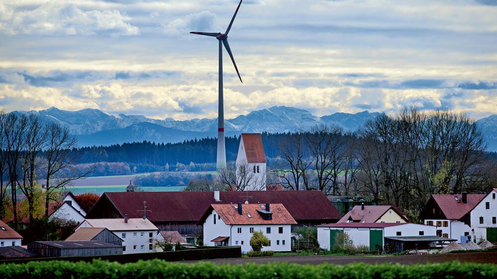 Schöne Aussichten? Windräder, wie hier in Rammertshofen, sind in Bayern eine Seltenheit. Quelle: SZ-Photo