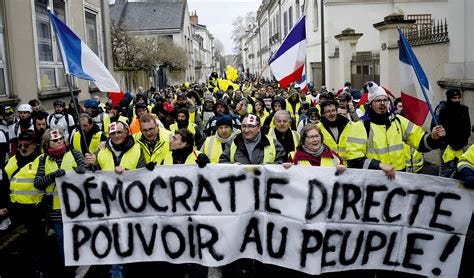 Penser la démocratie | Lelivrescolaire.fr