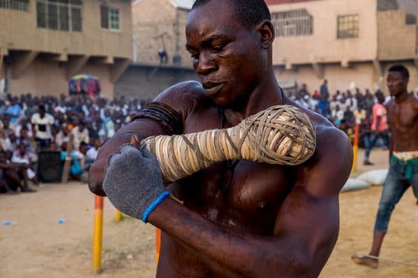 These Boxers Fight With Cords Wrapped Around Their Fists. Crowds Love It. -  The New York Times