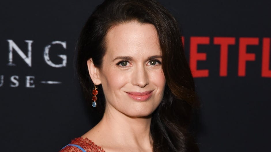 Elizabeth Reaser on how The Haunting of Hill House explores grief and  family trauma | CBC Radio