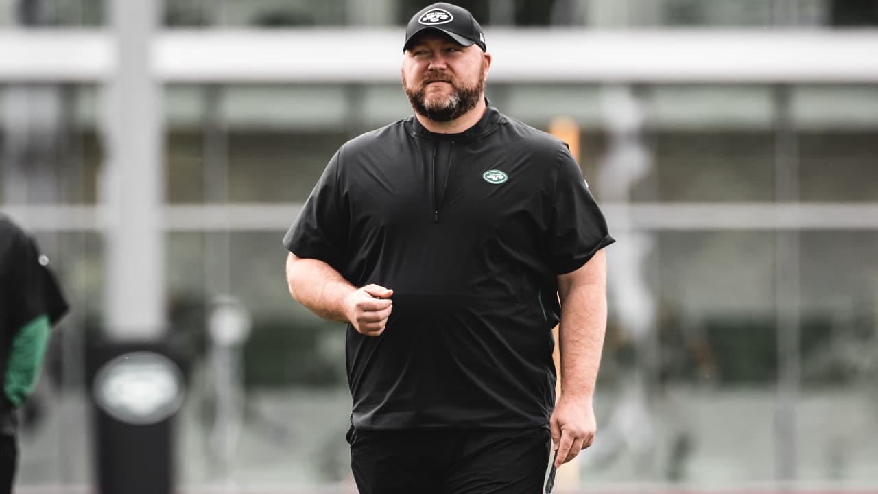 What Has Defined Joe Douglas' First Year as GM of the Jets?