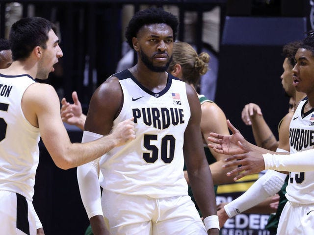 No. 6 Purdue dominates down low to take down Wright State | theScore.com