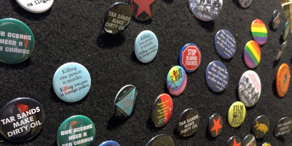 revolution-books-buttons