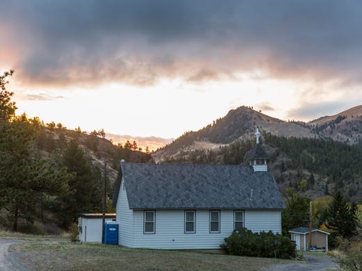 Image of one-room schoolhouse in Montana.