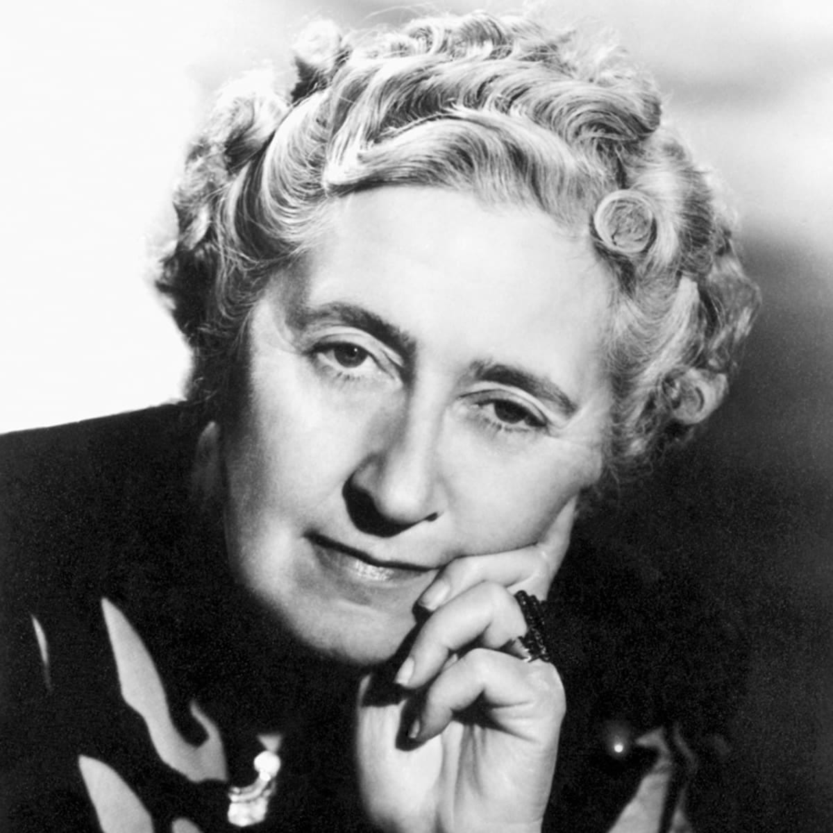 Agatha Christie - Books, Disappearance &amp; Life - Biography