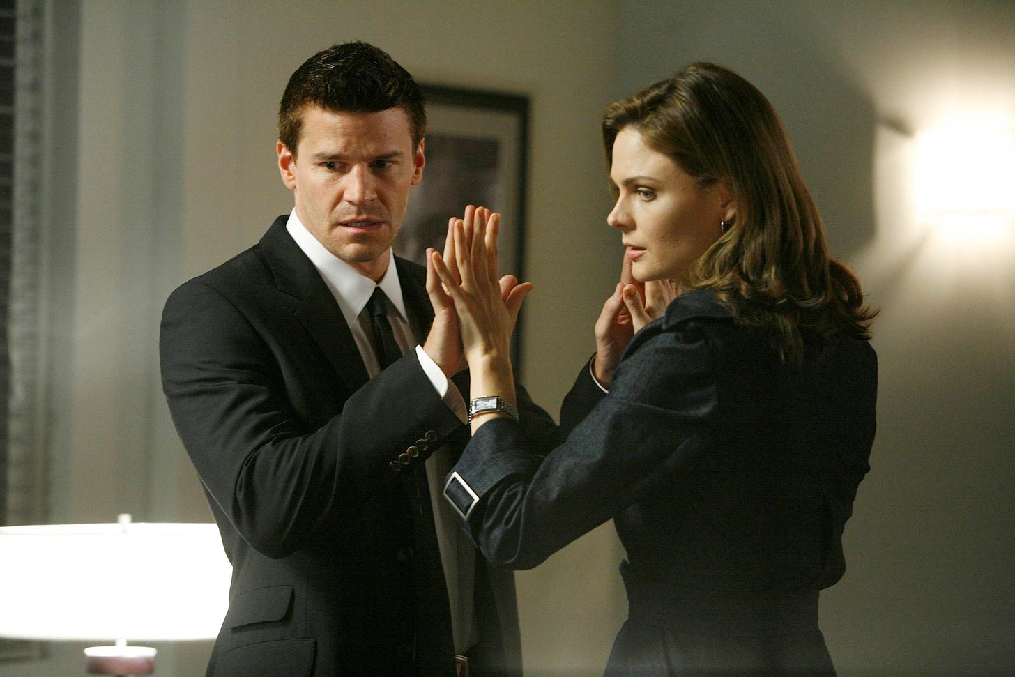 20 Things We Bet You Didn&#39;t Know About &#39;Bones&#39; | Tell-Tale TV