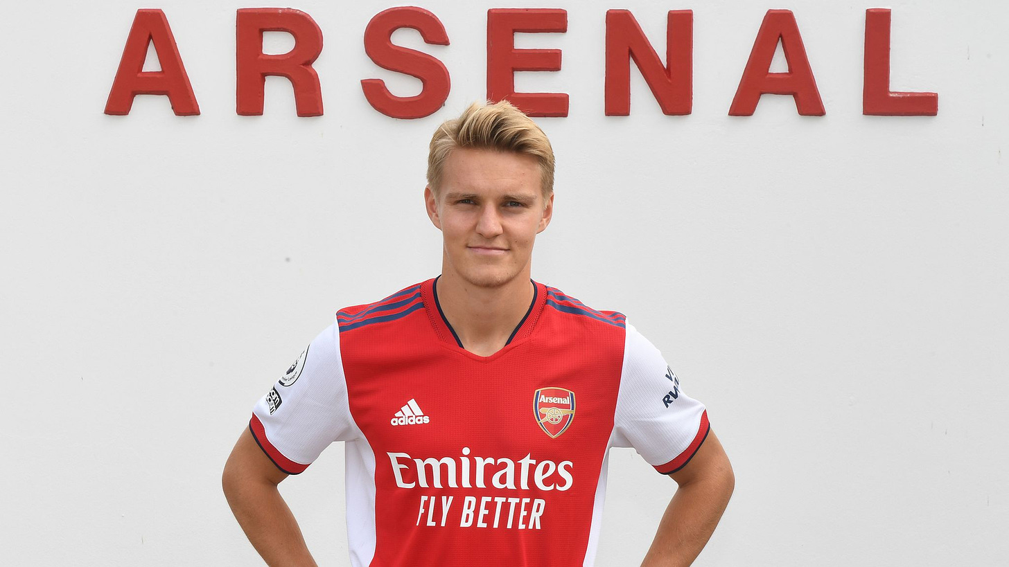 Martin Odegaard: Arsenal sign attacking midfielder from Real Madrid on  permanent transfer | Football News | Sky Sports