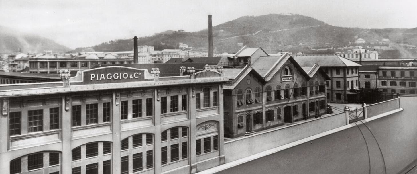 Una de las primeras fábricas de Piaggio