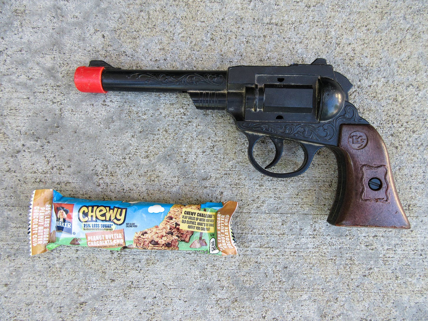 Toy gun, Chewy granola bar