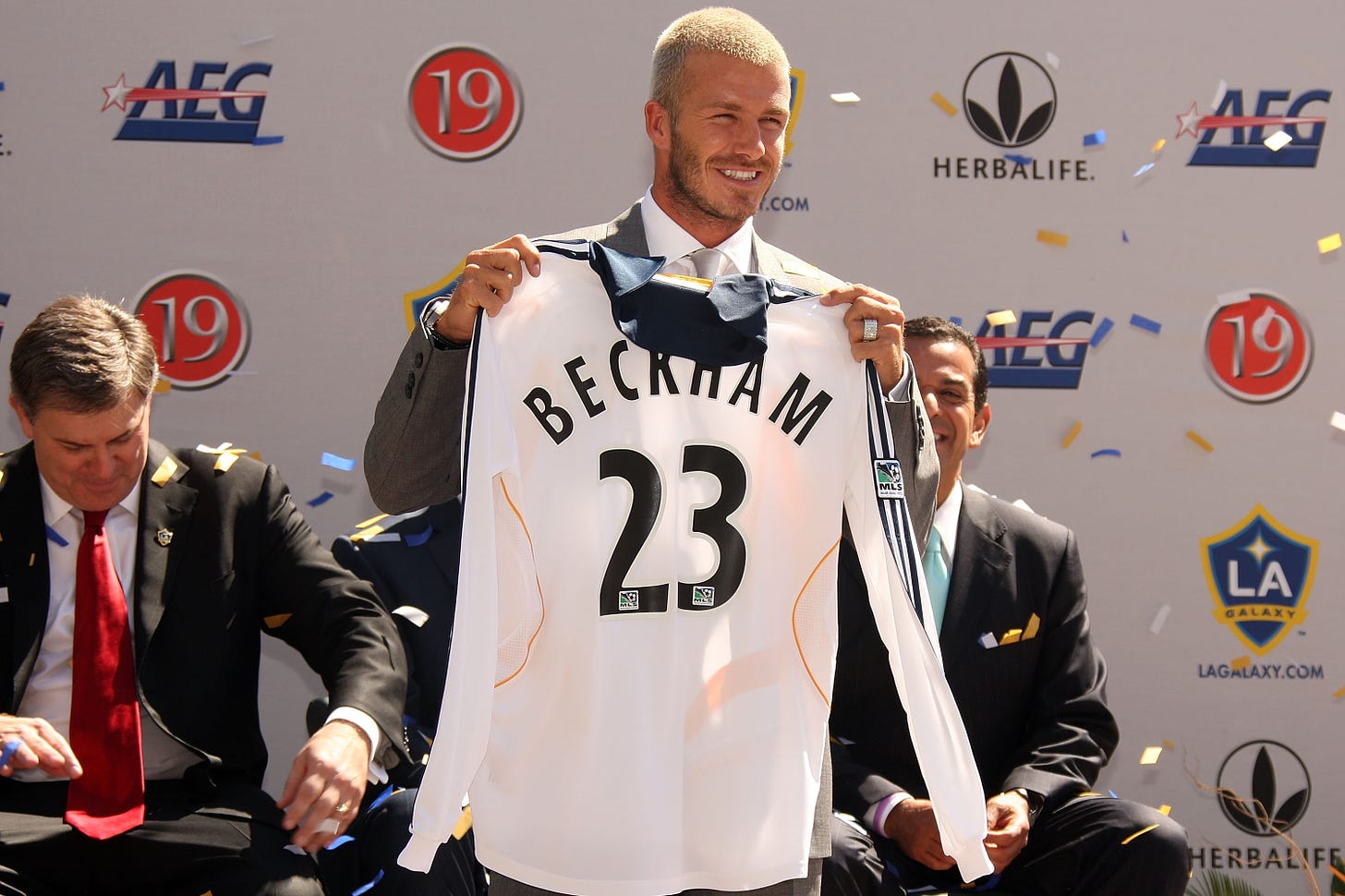 Remembering David Beckham's Arrival at LA Galaxy | Bleacher Report | Latest  News, Videos and Highlights