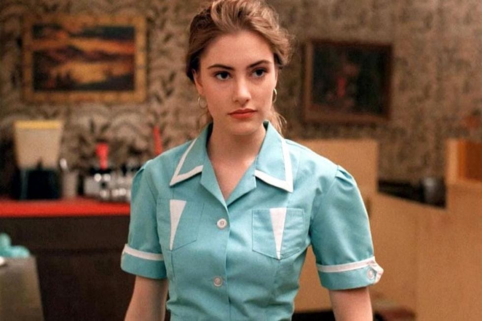 Twin Peaks' Star Madchen Amick Teases Revival Return