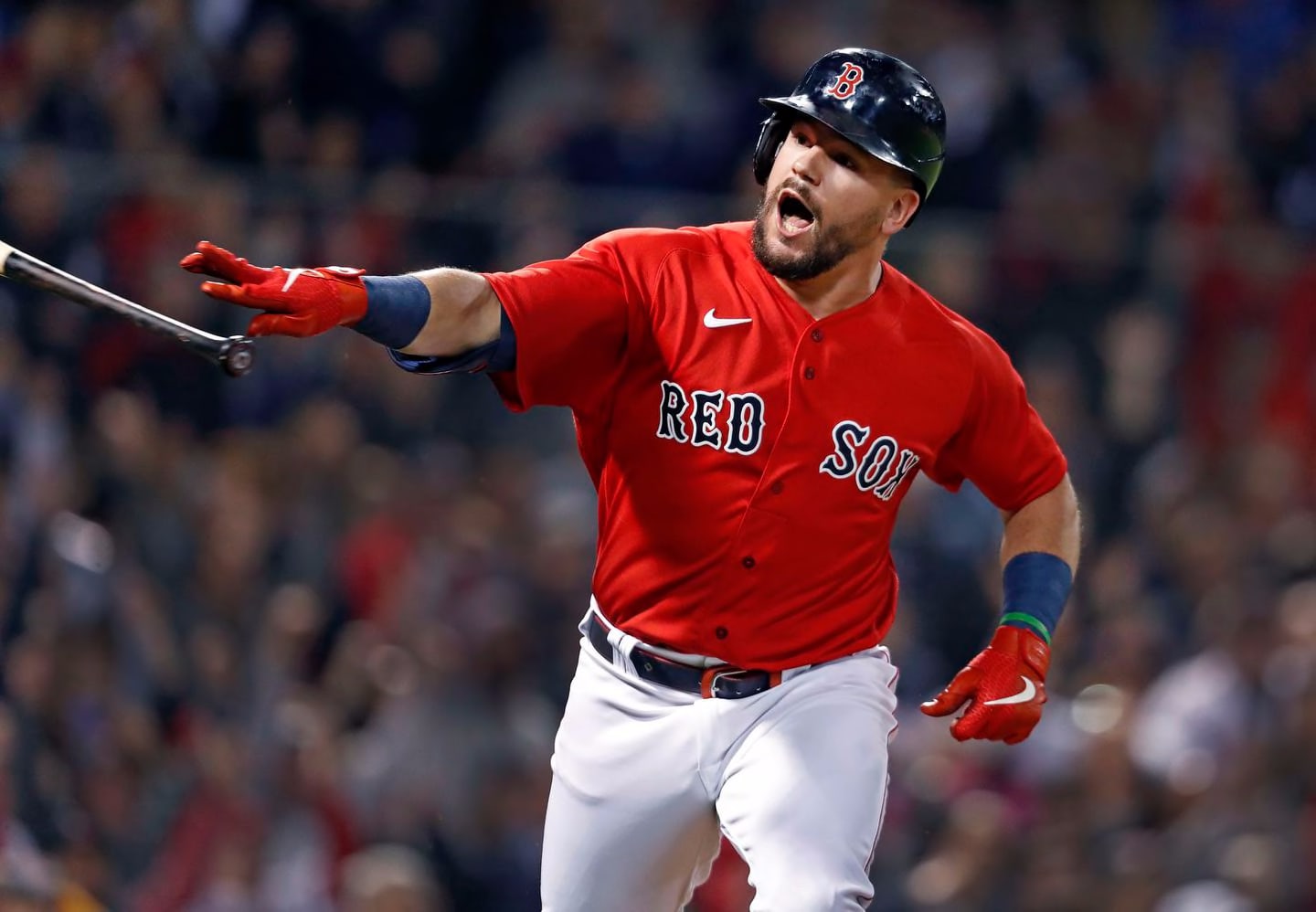 Kyle Schwarber gave the Red Sox a 3-0 lead with a solo home run in the third inning.