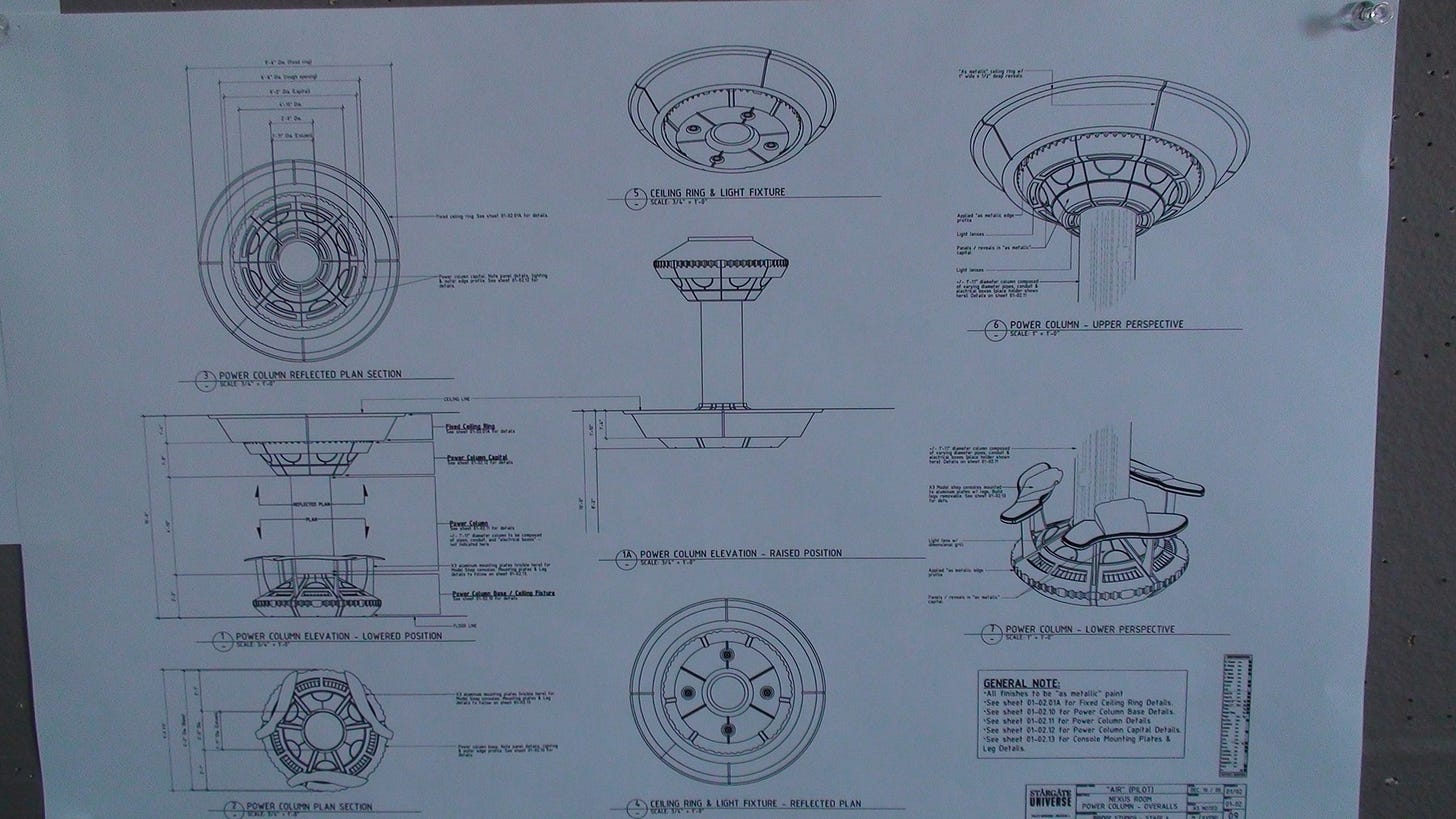 stargate-universe-controllroom1