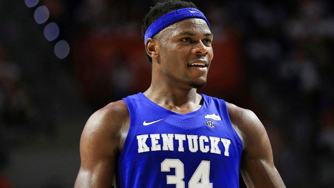 No. 4 Kentucky begins with concerns about Tshiebwe's health