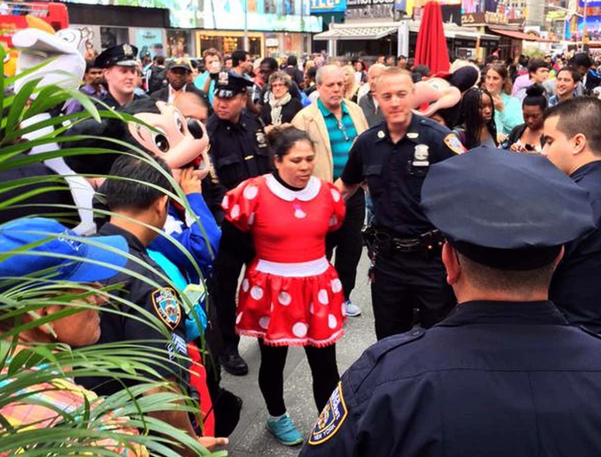 Minnie Mouse Hello Kitty Fight Times Square | Time