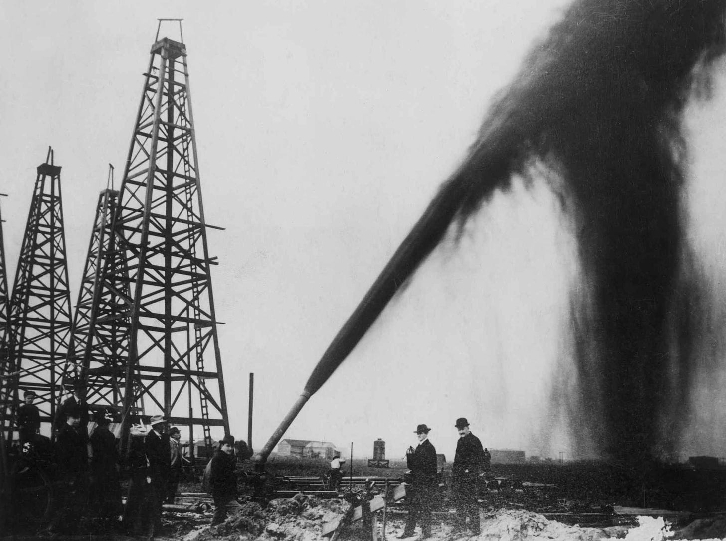 The early 1900s were nicknamed the “Gusher Age” in Texas, as the discovery  of oil dramatically altered daily life for Texans. Te… | Peak oil, Texas  oil, Oil and gas