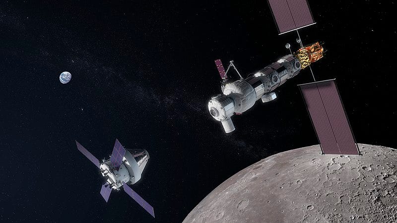 File:Lunar Orbital Platform-Gateway with approaching Orion spacecraft.jpg