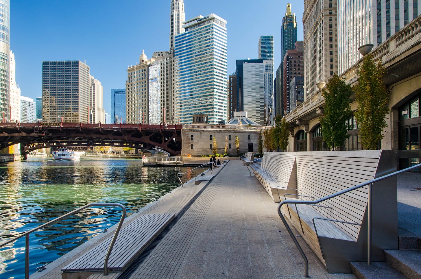 Chicago Riverwalk Talks | Events | Chicago Architecture Center