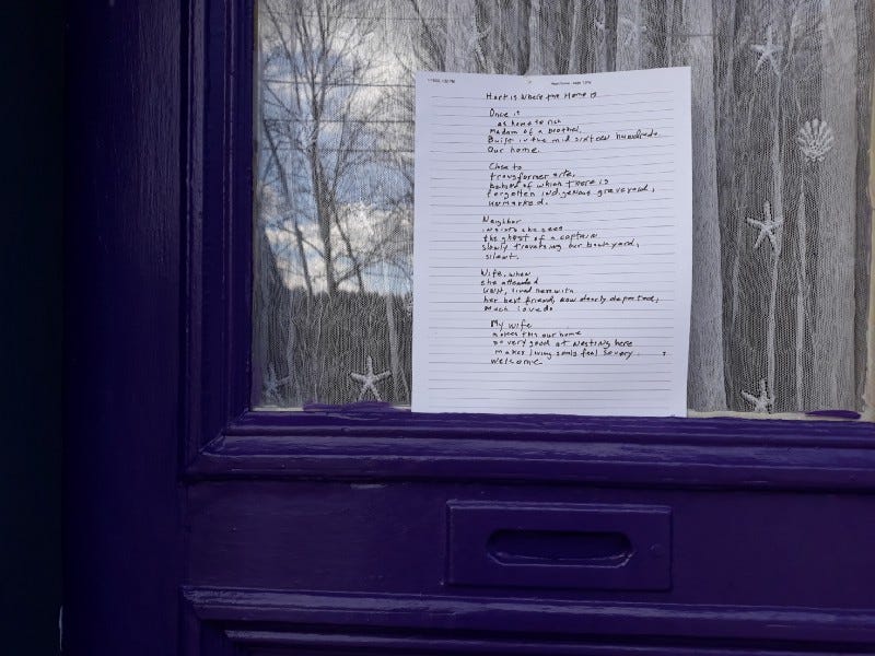 Note in door window