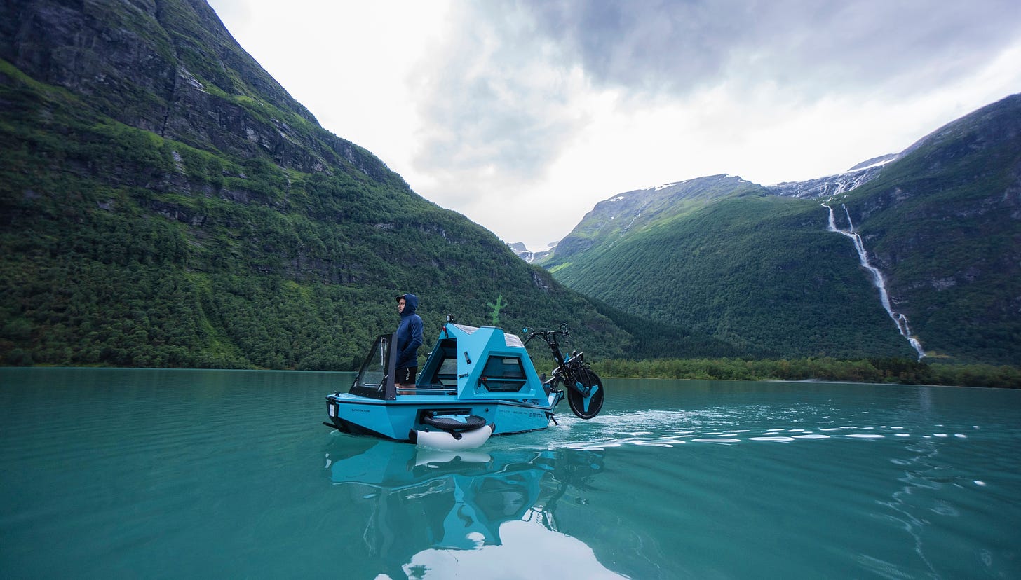 Amphibious Camper-Trike