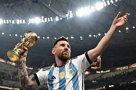 Lionel Messi Says Will Continue Argentina Career After World Cup Win |  Football News