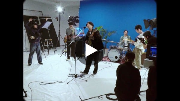 Yogee New Waves / Bluemin' Days  (Official MV)