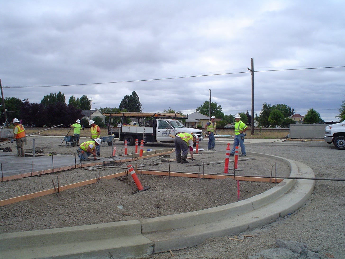 File:Gervais Oregon construction 2.JPG