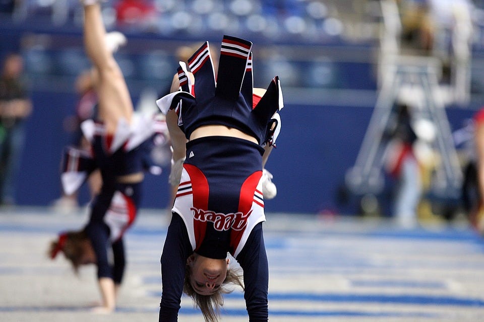 Cheerleader, Somersault, Acrobatic, American Football