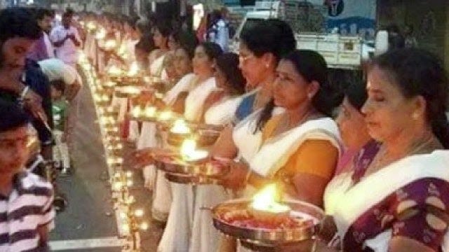 Ayyappa Jyoti: Devotees Create 'Wall Of Lights' To Protect Sabarimala ...