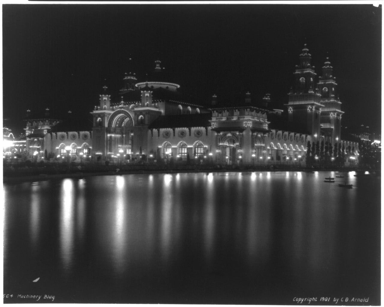 Machinery Building illuminated at night, Pan-American Exposition, Buffalo, N.Y. 1901 LCCN2007682444.tif
