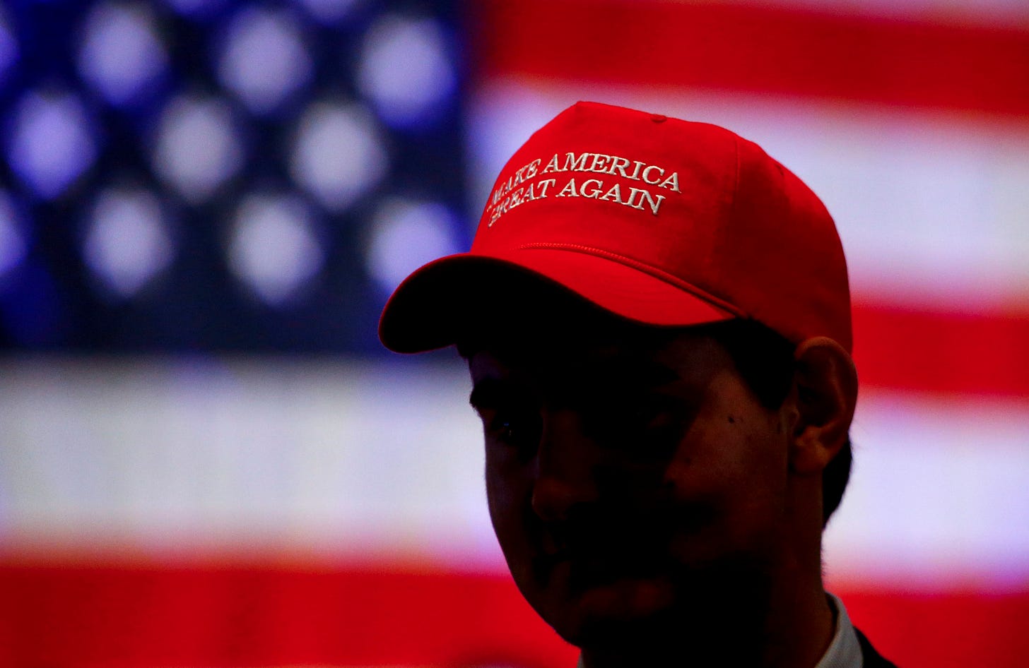 MAGA hat causes an outburst on the Griffons campus - Newstalk KZRG