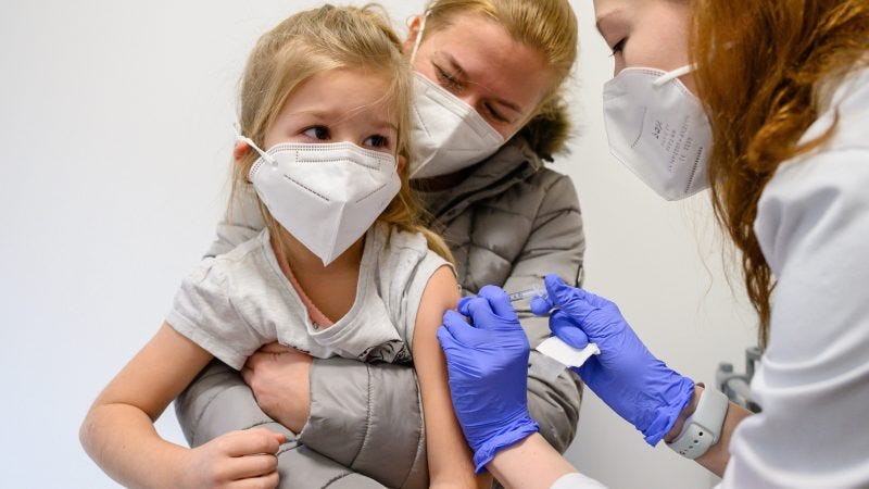 European Union starts drive to vaccinate children against COVID –  EURACTIV.com