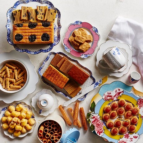 REVIEW: 18 most delicious Chinese New Year snacks for 2017 | Her World  Singapore