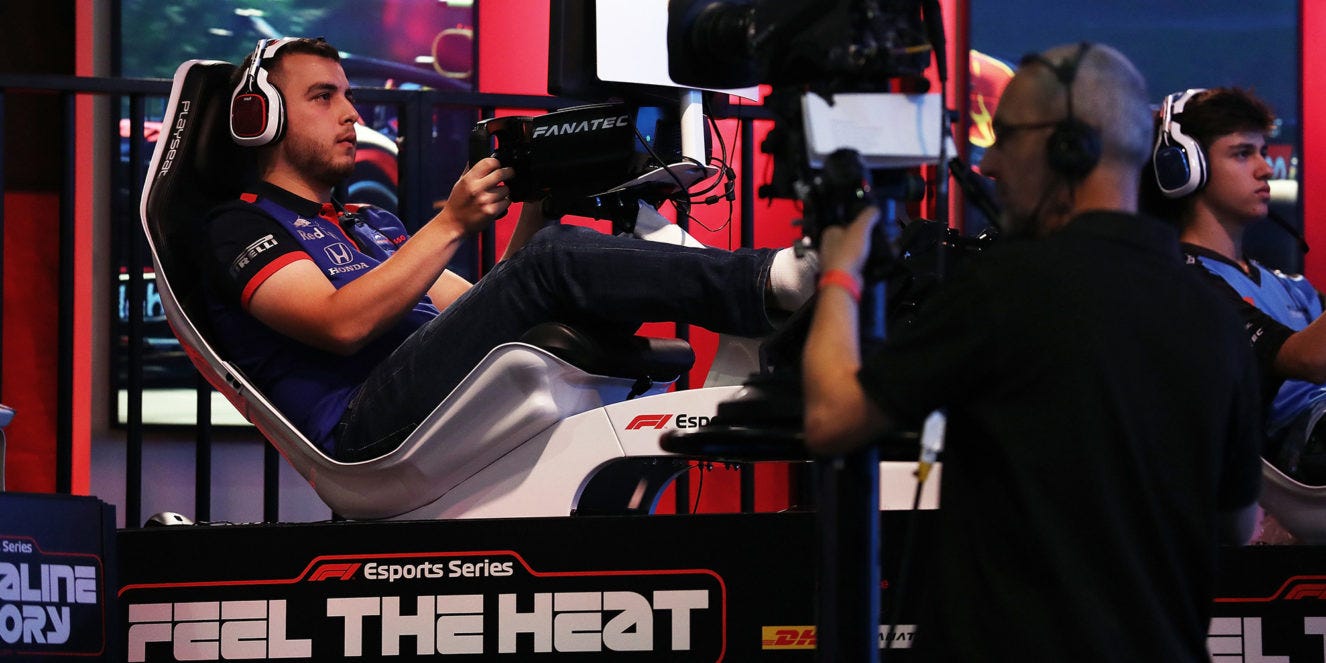 Red Bull y Toro Rosso anuncian sus pilotos para los eSports - TIMEJUST
