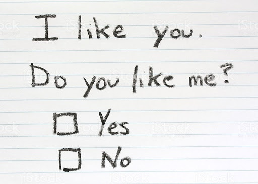a note that asks if you like someone