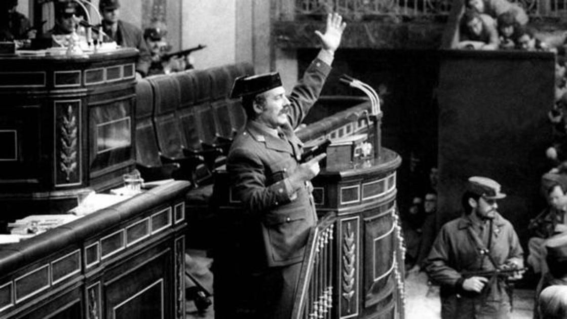 La sentencia a Tejero por el 23-F: 30 años de prisión por rebelión militar La sentencia a Tejero por el 23-F: 30 años de prisión por rebelión militar