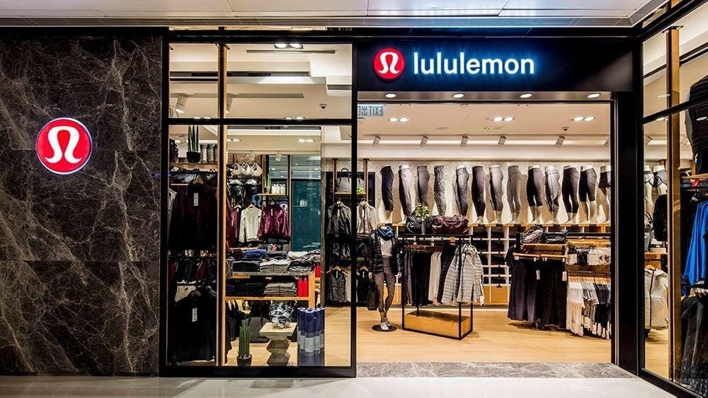 Entrance to Lululemon store