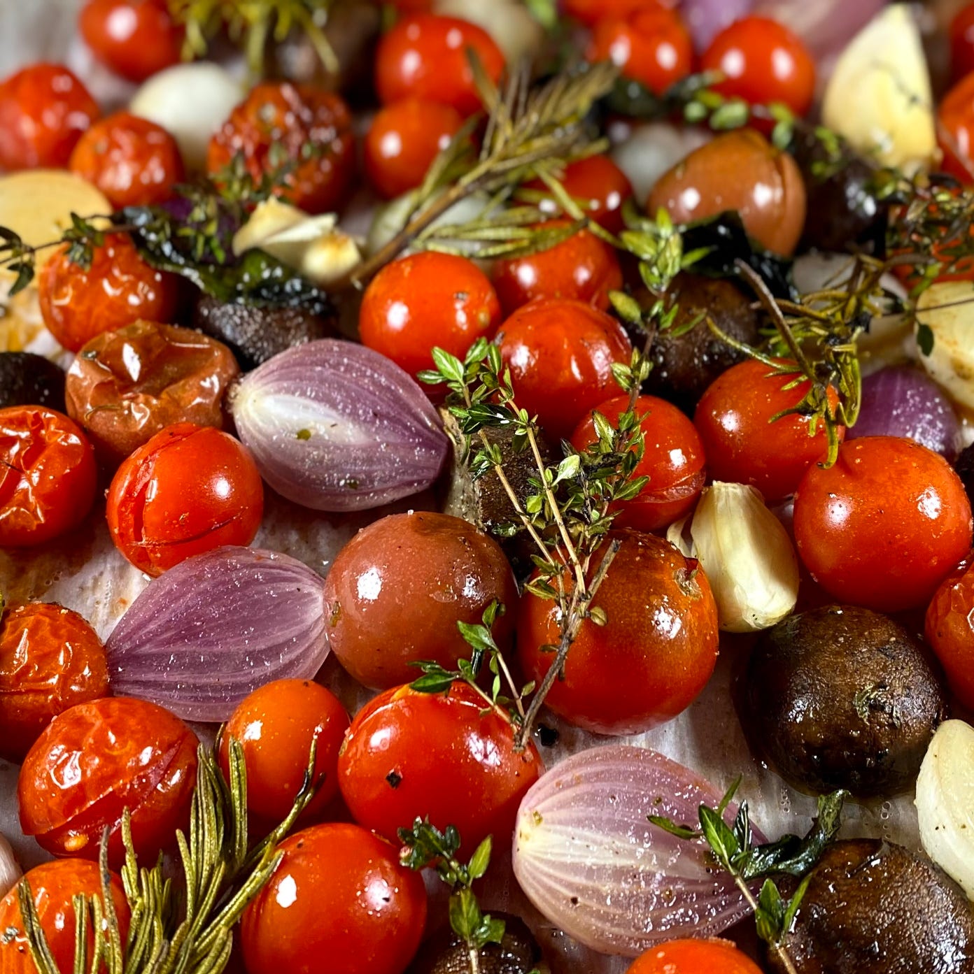 Italian Roasted Cherry Tomatoes and Mushrooms - FRESH. OUT.