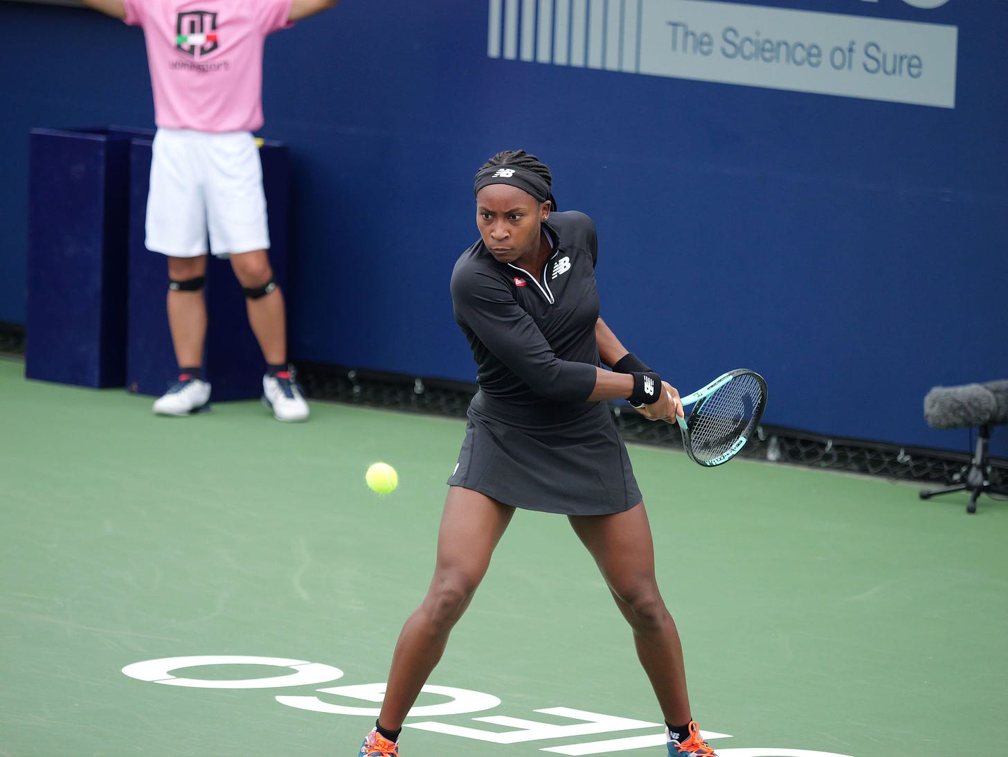 Coco Gauff watches the ball at the San Diego Open WTA500. Photo: Couples Doubles.