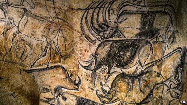 France creates replica cave for spectacular prehistoric art - BBC News