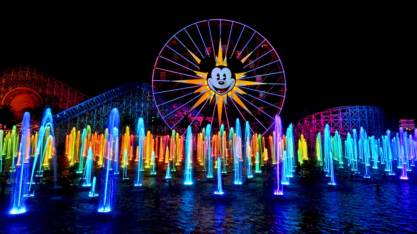 World of Color – Season of Light' Is Glowing Into Disney California  Adventure Park November 10 | Disney Parks Blog