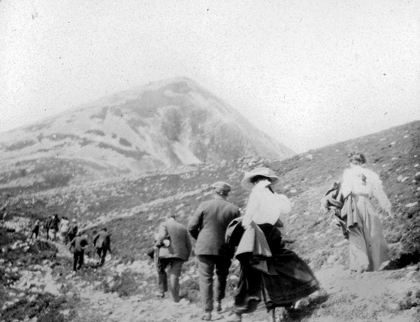 Pilgrimage to Croagh Patrick in 1910 | Pilgrimage In Medieval Ireland