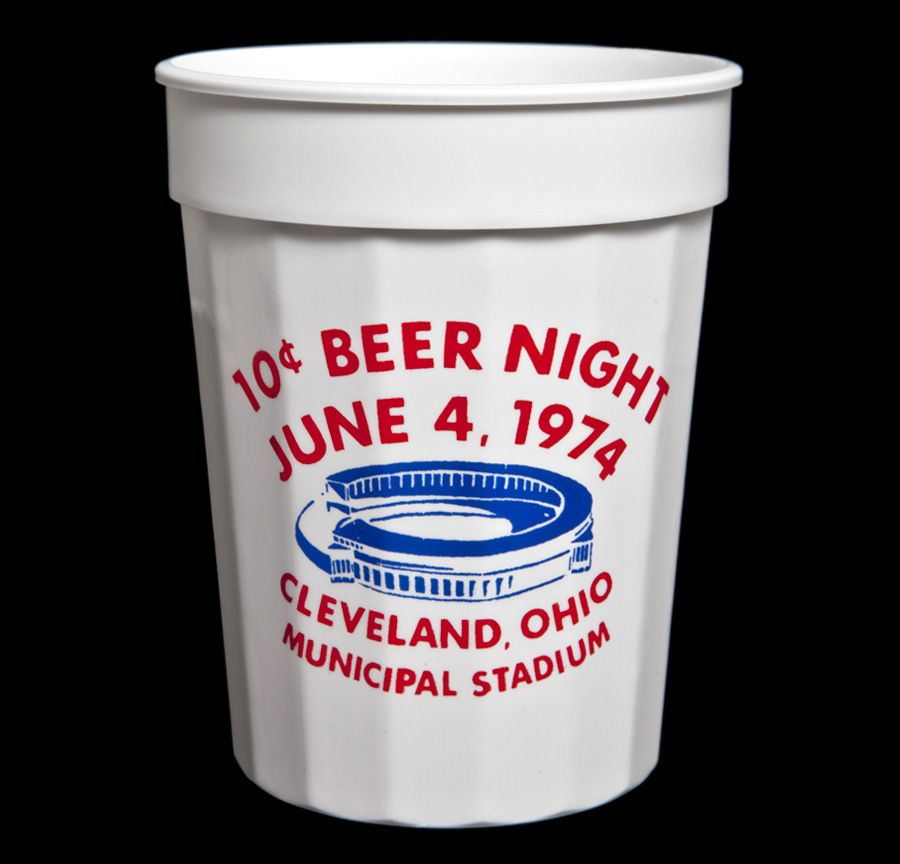 37 Years Ago: “Ten Cent Beer Night” – The Greatest MLB Promotion Ever |  Cleveland indians baseball, Cleveland, Cleveland baseball