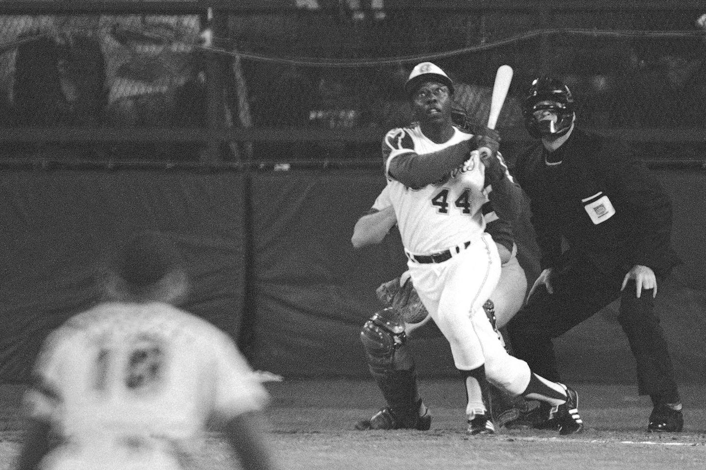 Mr. Aaron eyed the flight of the ball as he hit his 715th career homer in a game against the Los Angeles Dodgers in Atlanta in 1974.