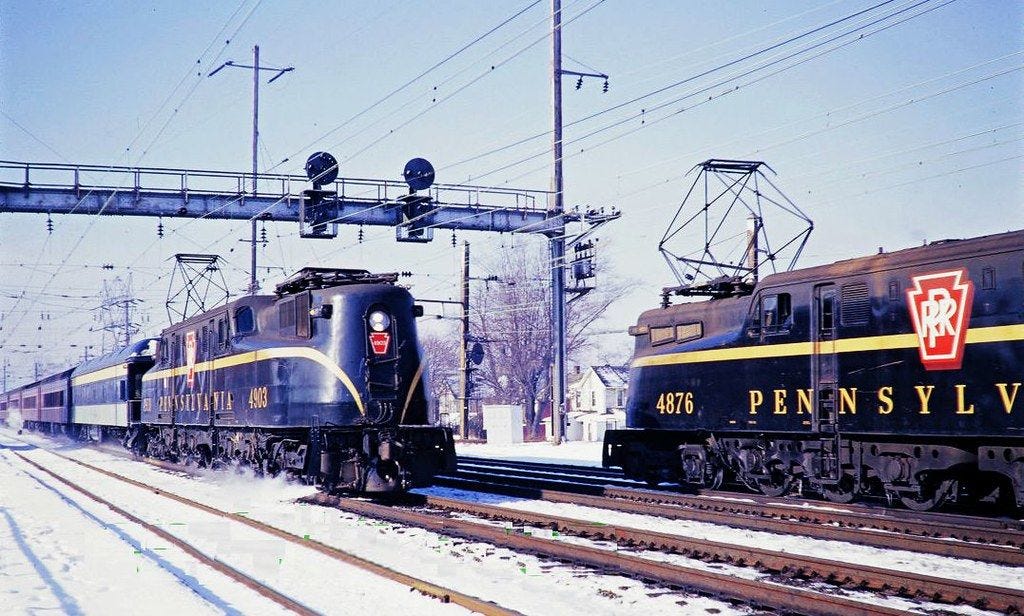 PRR GG1 4903 meets GG1 4876 on a winter day