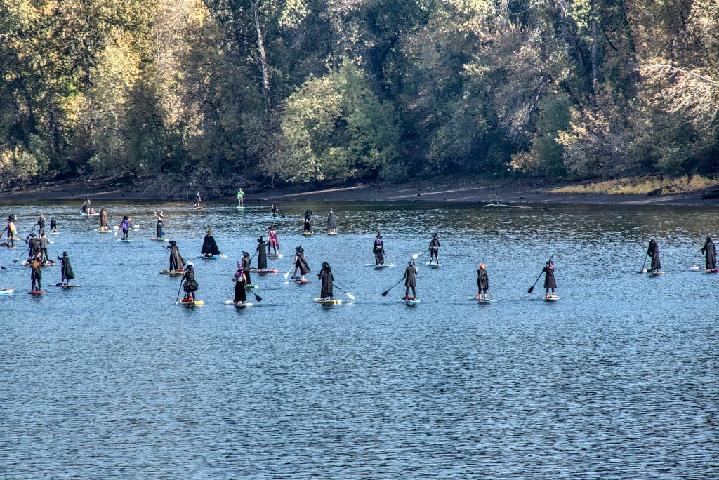Witches Paddle 2018